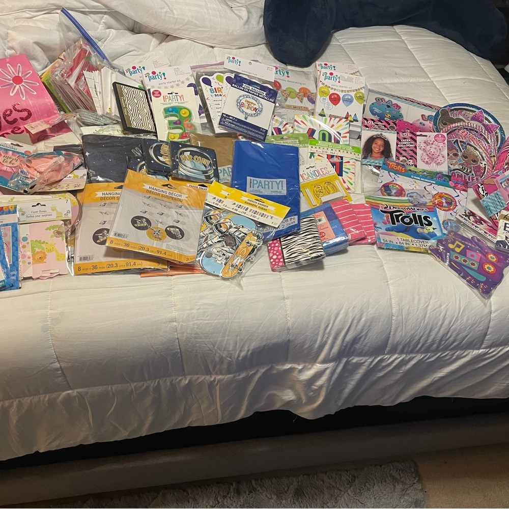 New Party Lot - Moving Sale!!
